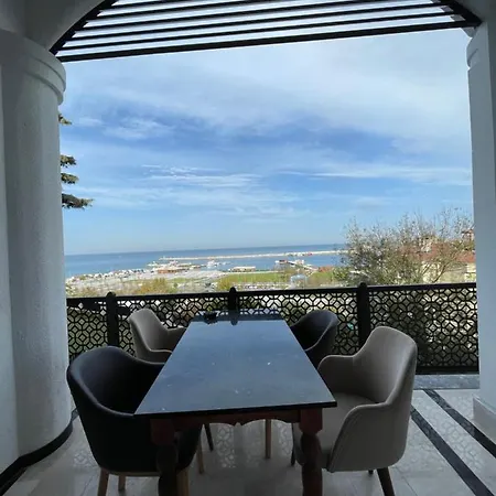 Furkan Apartment